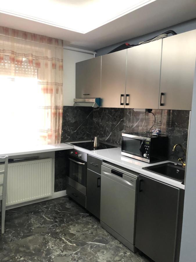 Bezso Apartman ไฮจ์ดุสโซบอสโล ภายนอก รูปภาพ